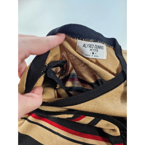 Alfred dunner M PETITE Layered striped blouse cardigan look EUC ^* - Picture 3 of 8
